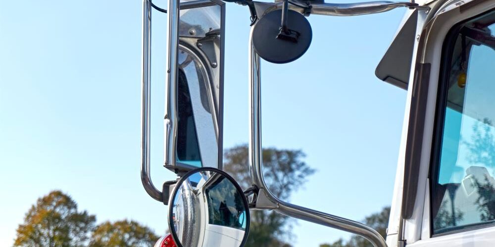 Truck Accidents Caused by Blind Spots